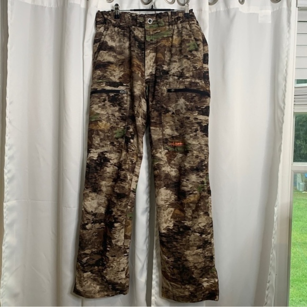 EUC Habit Camouflage Cargo Pants